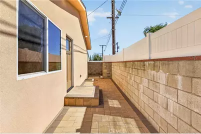 13712 Community, Panorama City, CA 91402 - Photo 72