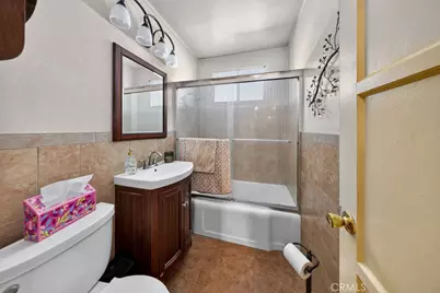 5711 Geyser Avenue, Tarzana, CA 91356 - Photo 22