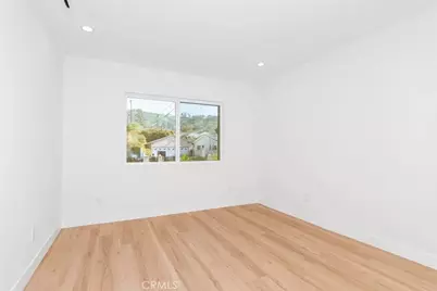8369 Vine Valley, Los Angeles, CA 91352 - Photo 30
