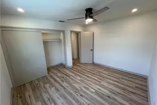 1521 W Glenoaks Blvd, Glendale, CA 91201 - Photo 22