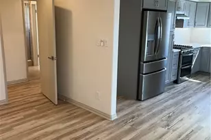 1521 W Glenoaks Blvd, Glendale, CA 91201 - Photo 10