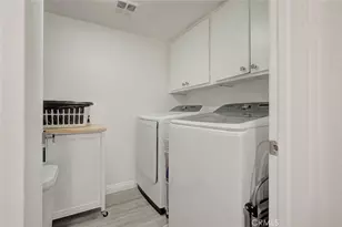1037 N Vista, Los Angeles, CA 90046 - Photo 8