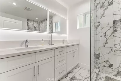 6206 Camellia, North Hollywood, CA 91606 - Photo 72