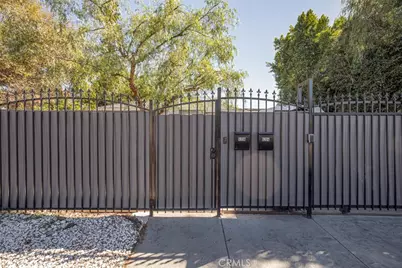 6206 Camellia, North Hollywood, CA 91606 - Photo 4