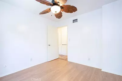 18119 Calvert Street, Tarzana, CA 91335 - Photo 16
