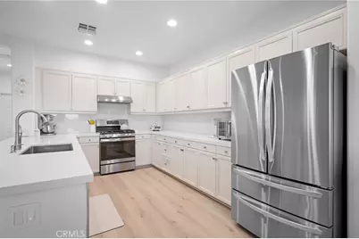 16739 Nicklaus Drive #25, Sylmar, CA 91342 - Photo 12