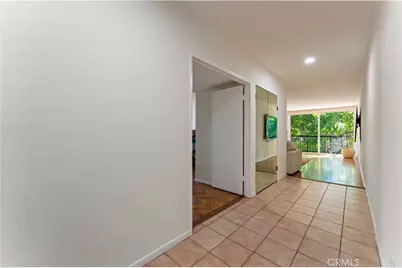 1351 N Crescent Heights #308, Los Angeles, CA 90046 - Photo 14