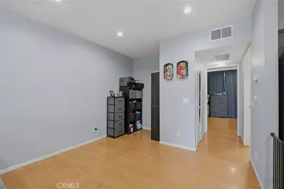 11150 Glenoaks #307, Pacoima, CA 91331 - Photo 8