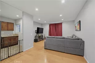 11150 Glenoaks, Pacoima, CA 91331 - Photo 14