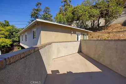 1817 Verdugo Loma, Glendale, CA 91208 - Photo 38
