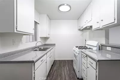 14807 Parthenia, Panorama City, CA 91402 - Photo 12