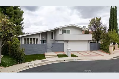19281 Berclair Ln, Tarzana, CA 91356 - Photo 48