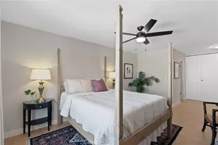 10707 Camarillo St, Toluca Lake, CA 91602 - Photo 14