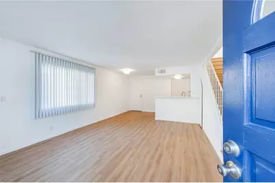 14425 Foothill #24, Sylmar, CA 91342 - Photo 8