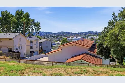 3173 Weldon, Los Angeles, CA 90065 - Photo 66