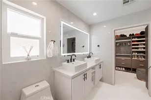 12521 Stagg St, North Hollywood, CA 91605 - Photo 16
