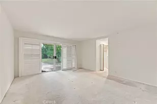 6058 Jumilla, Woodland Hills, CA 91367 - Photo 14