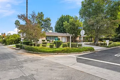 6058 Jumilla, Woodland Hills, CA 91367 - Photo 22