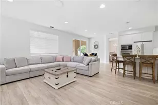 15660 Walt Ct, Canyon Country, CA 91387 - Photo 12