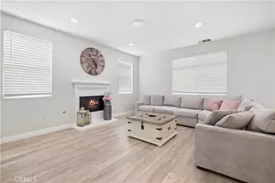 15660 Walt Ct, Canyon Country, CA 91387 - Photo 10