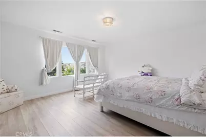 15660 Walt Court, Canyon Country, CA 91387 - Photo 36