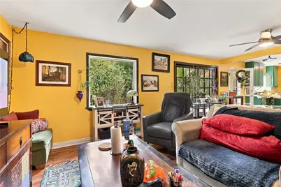 8001 Ellenbogen, Sunland, CA 91040 - Photo 12