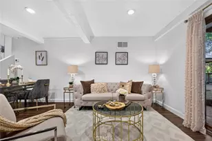 9704 Marcus Ln, Tujunga, CA 91042 - Photo 10