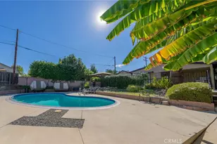 9720 Hayvenhurst, North Hills, CA 91343 - Photo 6