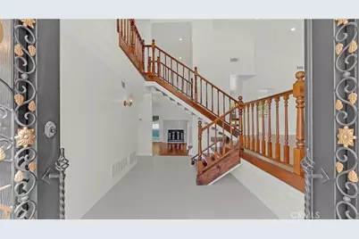12452 Bradford, Granada Hills, CA 91344 - Photo 6