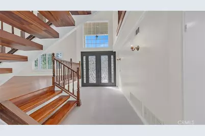 12452 Bradford, Granada Hills, CA 91344 - Photo 8