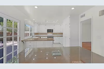12452 Bradford, Granada Hills, CA 91344 - Photo 22