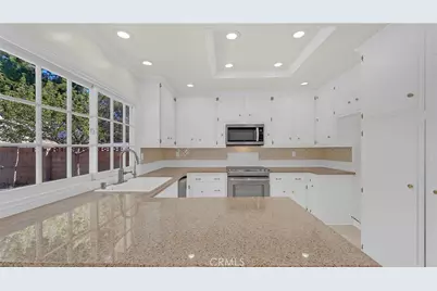 12452 Bradford, Granada Hills, CA 91344 - Photo 24