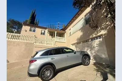 3100 Charing Cross Rd, Glendale, CA 91206 - Photo 4
