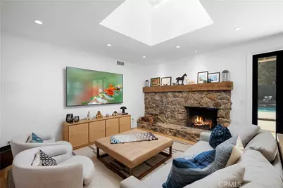 4629 Monarca, Tarzana, CA 91356 - Photo 6