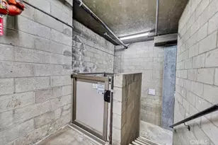 12407 Moorpark St, Studio City, CA 91604 - Photo 38