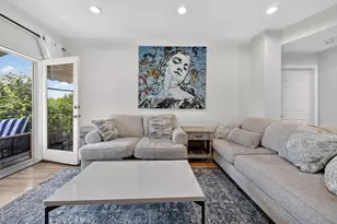 12407 Moorpark St, Studio City, CA 91604 - Photo 12
