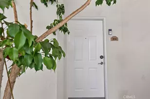 12407 Moorpark St, Studio City, CA 91604 - Photo 34
