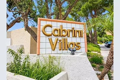 9759 Via Roma, Burbank, CA 91504 - Photo 2