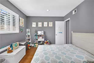 9759 Via Roma, Burbank, CA 91504 - Photo 18