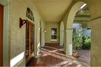 1543 Hillcrest Avenue, Glendale, CA 91202 - Photo 40