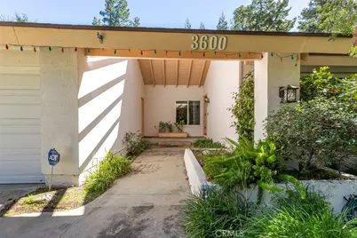 3600 Shannon Way, Glendale, CA 91206 - Photo 2