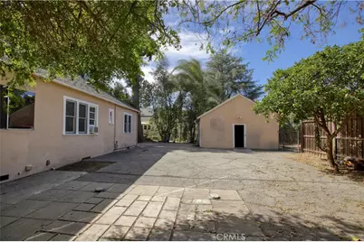 13721 Chandler Boulevard, Sherman Oaks, CA 91401 - Photo 16