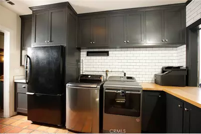 13721 Chandler Boulevard, Sherman Oaks, CA 91401 - Photo 10