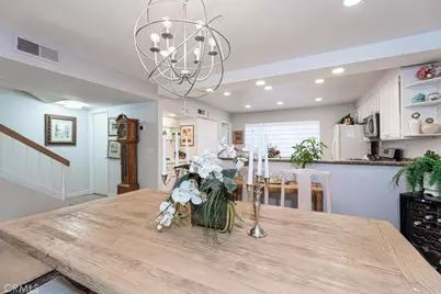 18340 Collins #D, Tarzana, CA 91356 - Photo 10