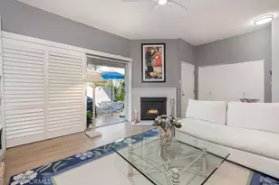 18340 Collins, Tarzana, CA 91356 - Photo 6