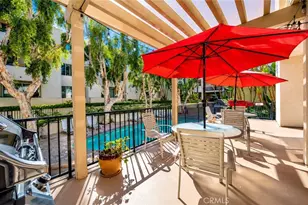 5325 Newcastle Ave, Encino, CA 91316 - Photo 10