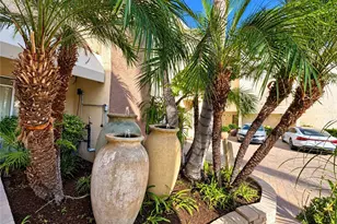 5325 Newcastle Ave, Encino, CA 91316 - Photo 16