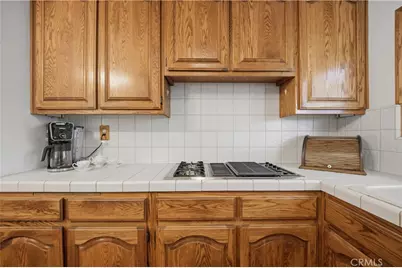 10406 Gerald Avenue, Granada Hills, CA 91344 - Photo 16