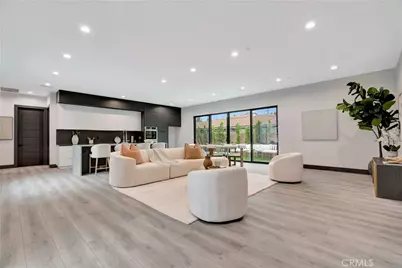 19511 Cantara Street, Reseda, CA 91335 - Photo 6