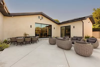 7714 Lasaine Avenue, Northridge, CA 91325 - Photo 20